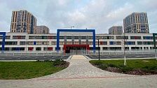 Строительство школы на улице Батуринской завершено на 90% 
