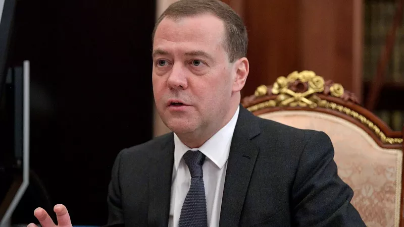 Медведев рассказал, что будет с французской армией на Украине 